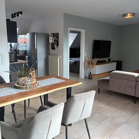 Exklusive Mit Dachterrasse, *
